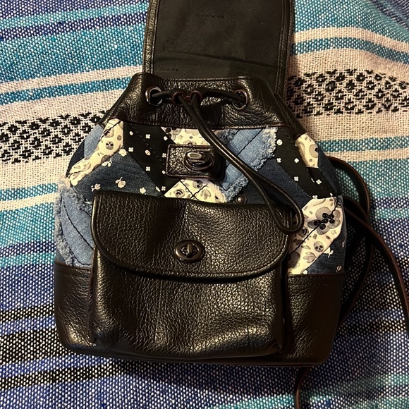 Coach Backpack Daypack - Picture 3 of 7